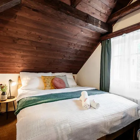 Alpina Chalet *